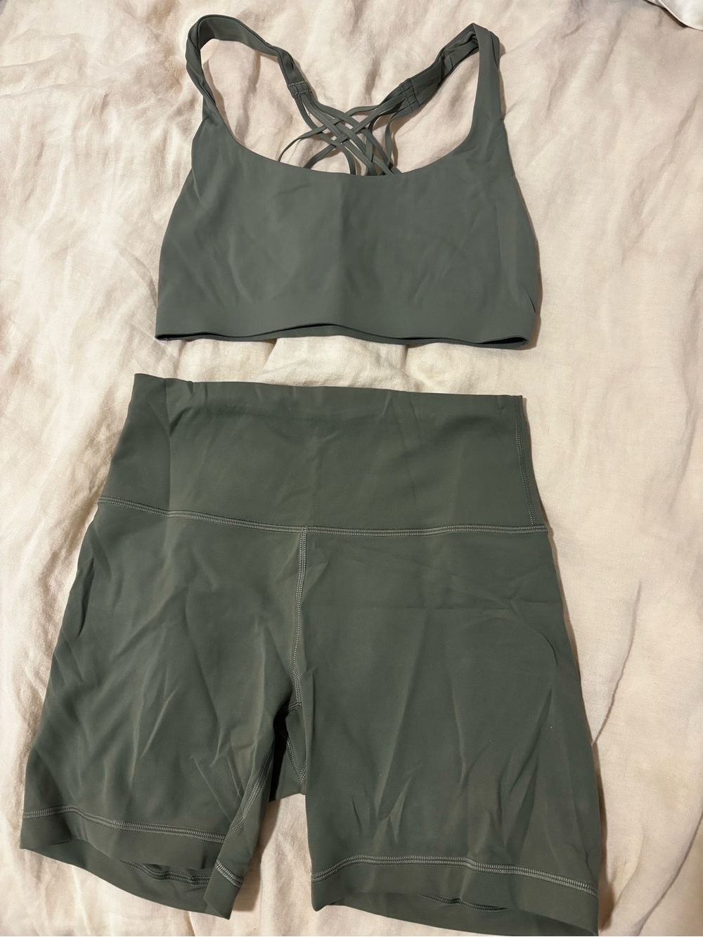 Willow Lululemon Set - Only worn once size M